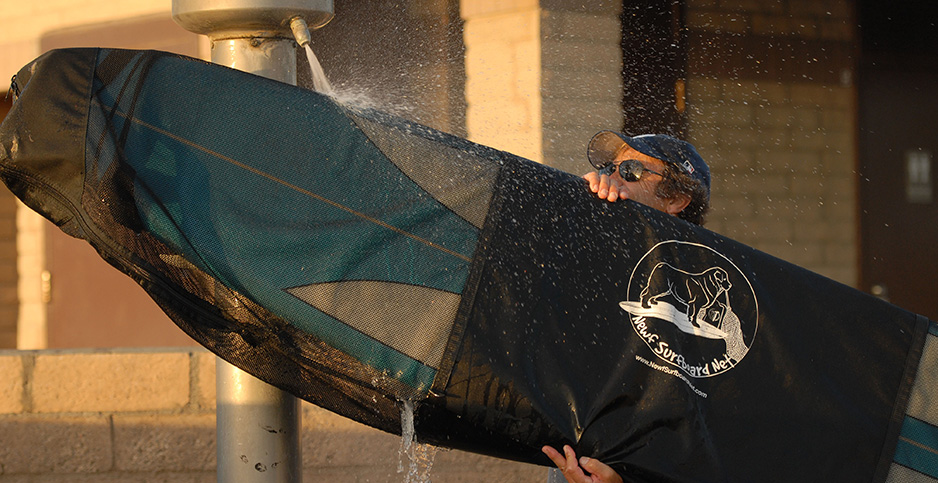 The Newf Surfboard Net design makes it easy to clean off boards after a fun session.